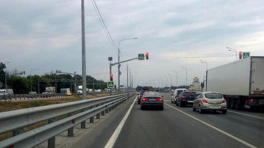 Под Воронежем на смертельном переходе у «Града» заработали светофоры