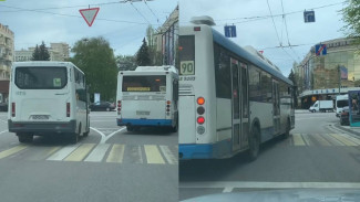 Водителей двух маршруток оштрафовали за опасное вождение в центре Воронежа