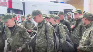 Появилось видео возвращения 7 воронежских бойцов из украинского плена