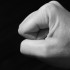 В Воронеже неизвестный избил 68-летнюю женщину