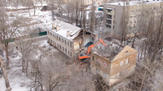 В воронежском переулке Славы начали сносить дома под многоэтажки