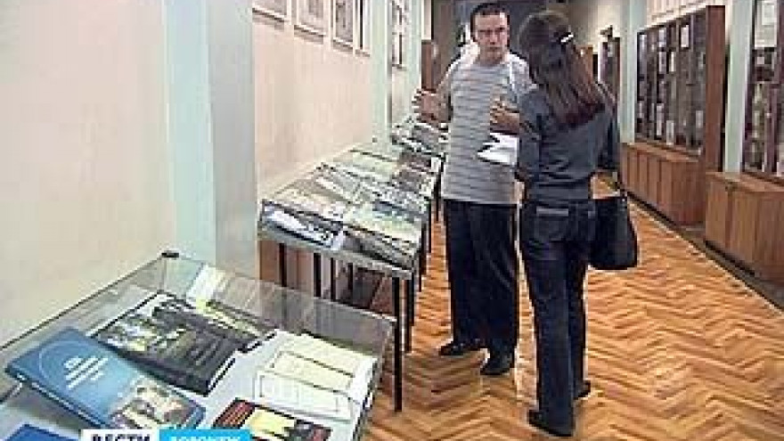 В Никитинской библиотеке открылась выставка, посвященная архитектуре Воронежа