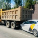 Врачи рассказали о состоянии матери и 4-летнего сына после ДТП с такси и фурой в Воронеже