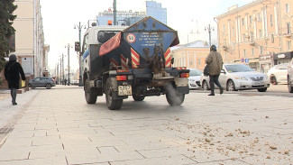 Дороги в Воронеже могут начать обрабатывать реагентами