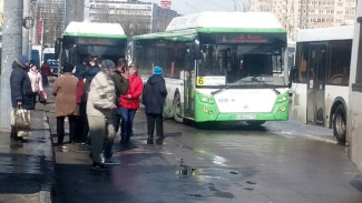 Воронежцы сообщили о новом ДТП с автобусами на Левом берегу