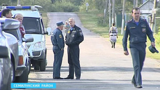 В Перлевке убиты мать и дочь главы администрации. Преступник скрылся