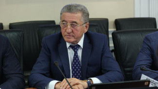 Сенатор Сергей Лукин рассказал о специальных казначейских кредитах 