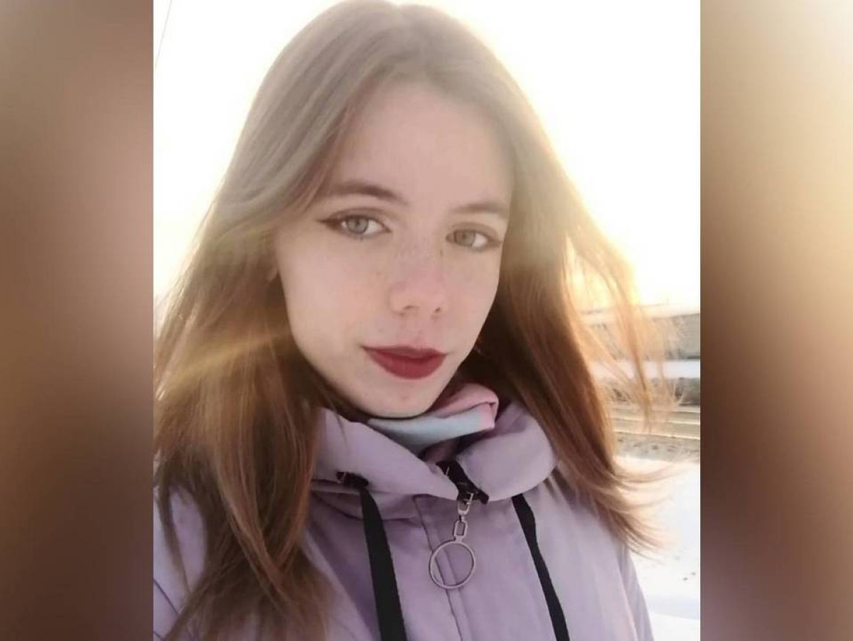 17 летняя дает. В Воронеже убили студентку. В Борисоглебске убили девушку.