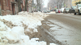 В Воронеже с концессионера потребовали 2 млн рублей за заваленные снегом платные парковки