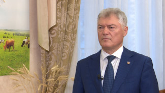 Виктор Логвинов: «Как на воронежские предприятия попал вирус АЧС, пока неизвестно»