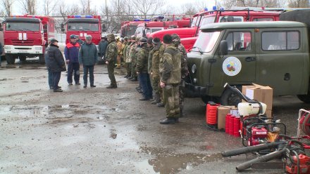 Пожарные машины съедутся к зданию Камерного театра в Воронеже