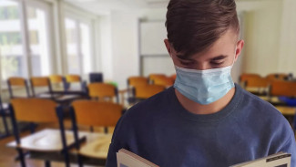 В Воронеже опровергли слухи об обязательной вакцинации школьников и студентов