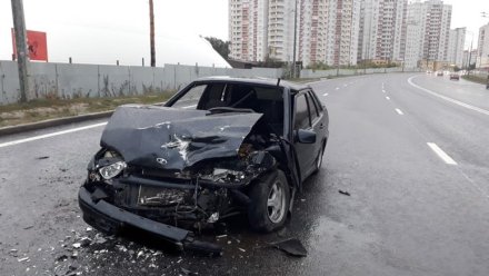 Четыре человека попали в больницу после массового ДТП в Воронеже