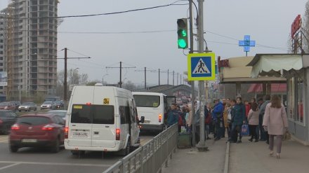 Ночной тариф и отсутствие терминалов. С чем столкнулись воронежцы при подорожании проезда