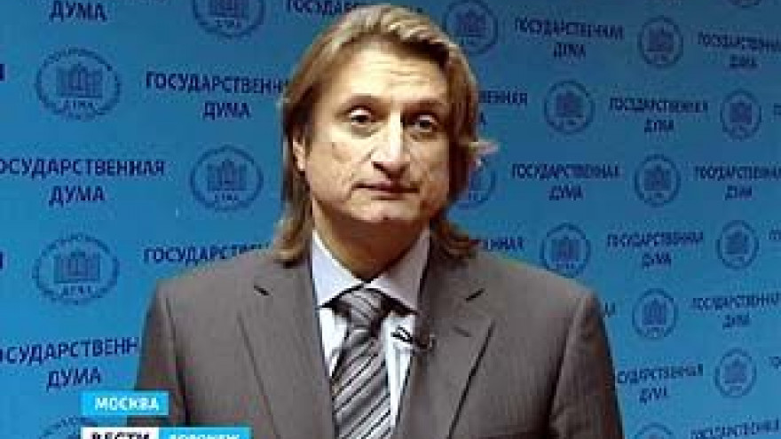 Госдума приняла законопроект, регулирующий обращение фармацевтических препаратов