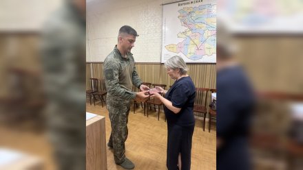 Семьям трёх погибших на СВО воронежских бойцов передали ордена Мужества