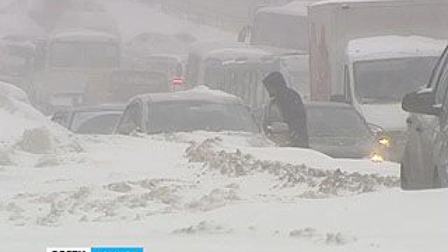 Воронеж завалило снегом. Пробки 10 баллов из 10