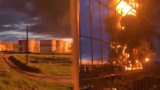 В Воронеже опровергли слухи о пожаре на нефтебазе после атаки украинского БПЛА