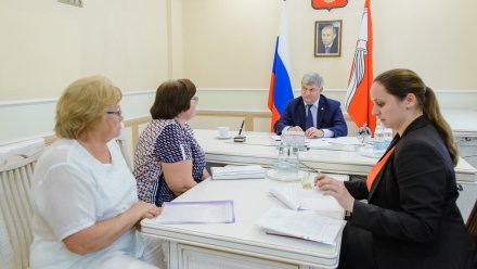 В Воронежской области с 1 июня возобновят личный приём граждан в очной форме