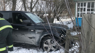 Воронежец на Range Rover при обгоне «Лады» устроил ДТП с пострадавшим