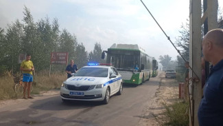 Воронежцев решили эвакуировать с турбаз из-за пожара на Кожевенном кордоне