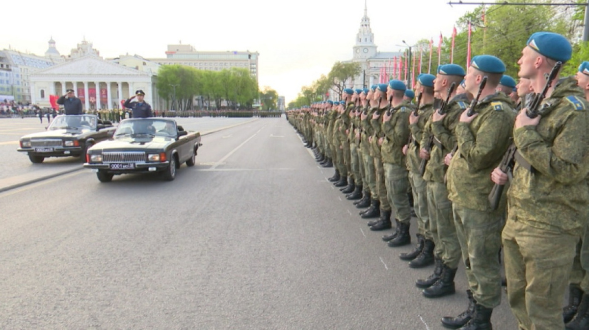 Парад Победы в Воронеже пройдёт без военной техники – Новости Воронежа и  Воронежской области – Вести Воронеж