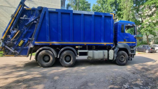 В Воронеже мусоровоз сбил 71-летнюю женщину