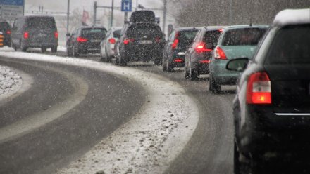 Воронежских водителей предупредили о толстом слое снега на М-4 «Дон»