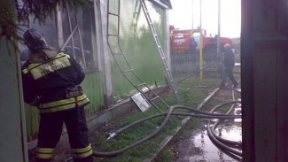 Два человека получили ожоги при пожаре в Воронеже