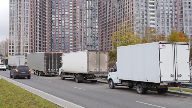 Как в Воронеже будут бороться со стоянкой фур?