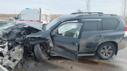 Мужчина и женщина погибли в массовом ДТП на трассе Воронеж – Луганск