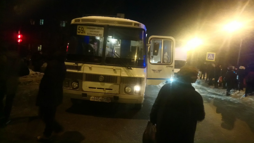 В Воронеже «ПАЗ» сбил девочку на пешеходном переходе у школы