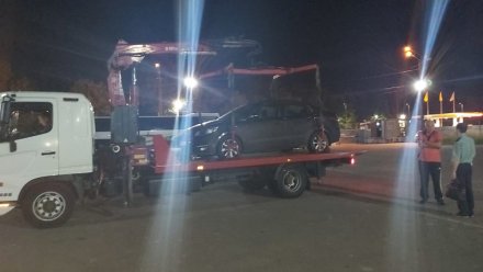 В Воронеже злостный неплательщик штрафов лишился автомобиля из-за неправильной парковки