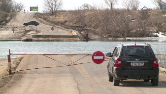 В Шилово вновь закрыли движение по понтонному мосту