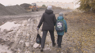 Воронежцы пожаловались на отсутствие дороги к школе в микрорайоне Процессор