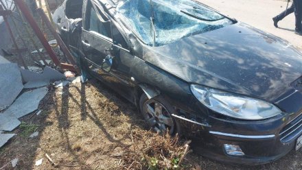 В Воронежской области автомобилистка без прав устроила аварию и попала в больницу