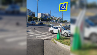 12-летний велосипедист попал под колёса легковушки на Хользунова в Воронеже