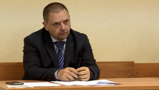 В Воронеже адвоката «со связями» задержали при получении от клиента 1,3 млн рублей