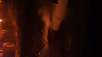 Жилой дом загорелся на улице Туполева в Воронеже
