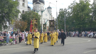 «Легче на душе». Как православные воронежцы отправились в Крестный ход