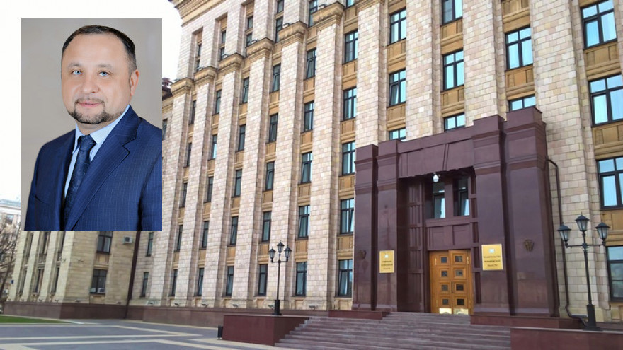 Самым богатым воронежским вице-губернатором по итогам 2018 года стал Виталий Шабалатов