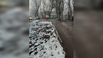 Воронежцы попросили мэра отремонтировать дорогу к детсаду