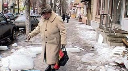 Кто должен отвечать за падения сосулек на людей?