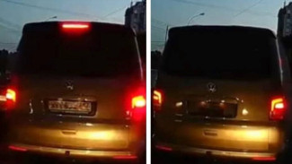Воронежцы сняли на видео машину с прячущимся «в нужный момент» номером