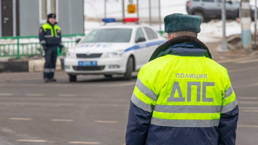 В Воронежской области бывший инспектор ГИБДД отделался условным сроком за взятку
