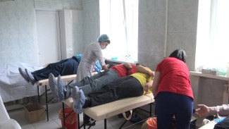 Жители Воронежской области сдали 34 литра крови для бойцов в зоне СВО