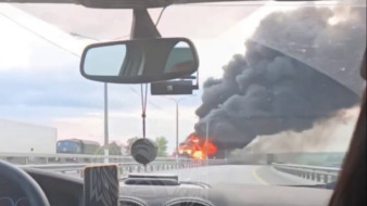 Шесть машин загорелись на трассе в Воронежской области
