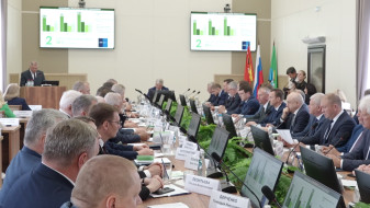 Зарплаты в Петропавловском районе по итогам 2024-го выросли на 18%