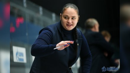 Тренировавшая воронежскую женскую хоккейную команду спортсменка умерла в Санкт-Петербурге