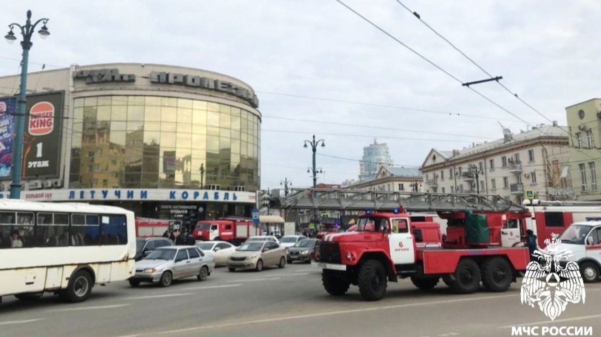 Пожарные машины съехались к воронежскому «Пролетарию» – Новости Воронежа и  Воронежской области – Вести Воронеж